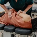 What are some pros and cons of a chiropractor?